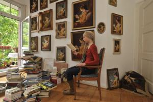 Lesende © Margret Baumann